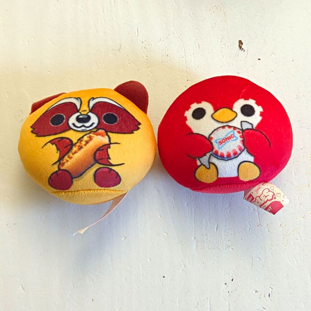 Snackles Sonic Wacky Pack 2 Mini Plush Toys Peppermint Penguin & Racconey 2024
